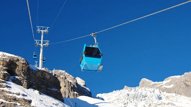 麗江玉龍雪山+藍月谷+日照金山一日遊【8人團官方票無需搶票】