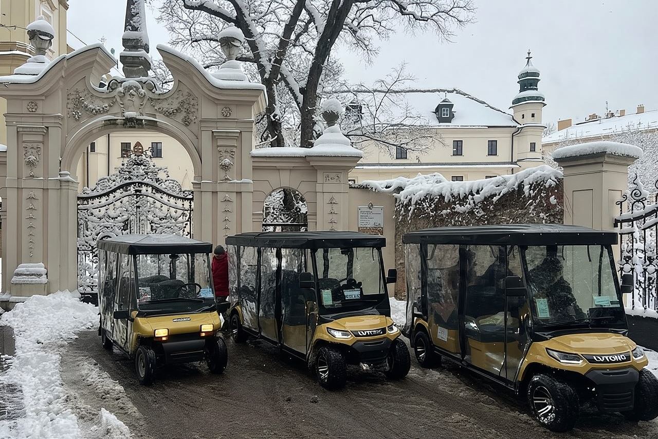 Cracovia: tour guidato della città in golf cart (con prelievo dall'hotel)