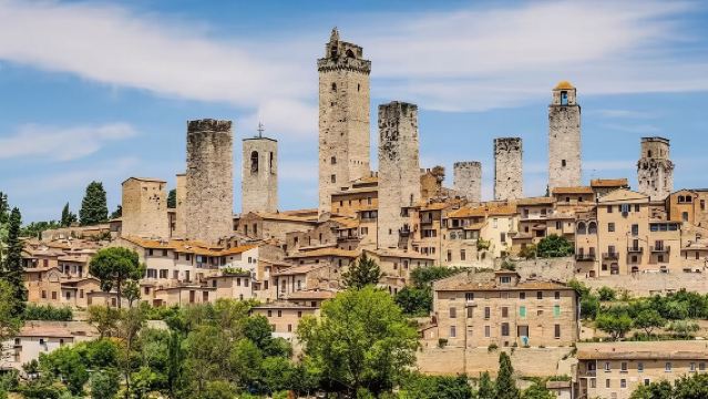 Firenze: Perjalanan satu hari ke San Gimignano, Siena, dan Chianti dengan makan siang dan wine tasting
