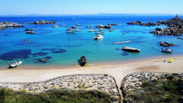 Ajaccio : Excursion d'une journée en bateau à Bonifacio