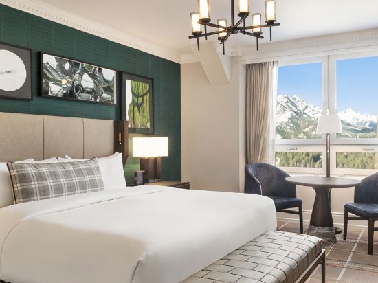 Fairmont Banff Springs - Tap to explore photos