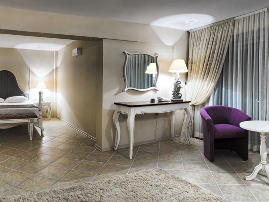LaVista Boutique Hotel & Spa - Boutique Class - Tap to explore photos