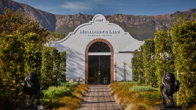 1-day tour to L'Agulhas in Cape Town, South Africa