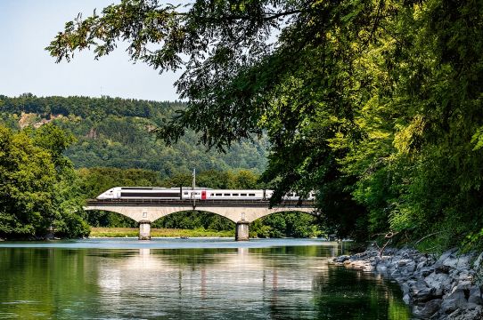 Eurail France Train Pass [Official Agent/Issue Immediately/No Issuance Fee/Travel in France/No Limit on the Number of Rides]