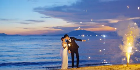 克拉瑪依Trip Moments【街拍跟拍航拍抓拍婚拍/多語言翻譯攝影師/攝影攝像/底片全送】