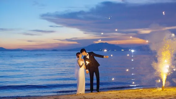 Qingdao Reisefotografie[Fotografie, Reiseleiter, Privattransfer+ Kleidung und Make-up + Hochzeitsfotoshooting + Mikrofilm-Luftaufnahmen + individuelle Anpassung]