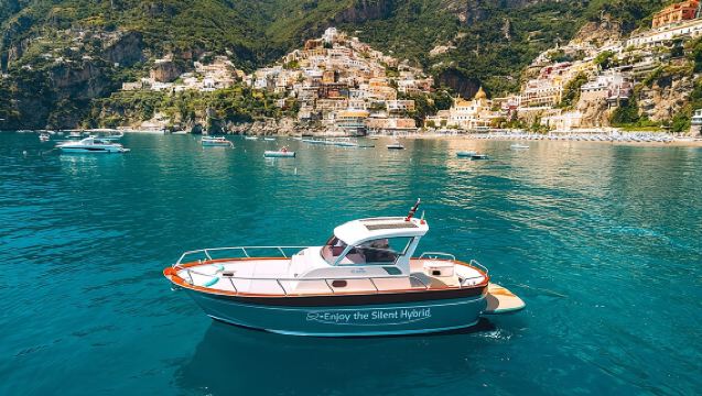 Italy Amalfi Coastline + Amalfi + Positano + Emerald Grotto one-day tour