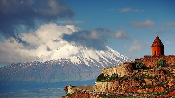 Private 7-8-hour Khor Virap, Garni temple & Geghard monastery trip from Yerevan