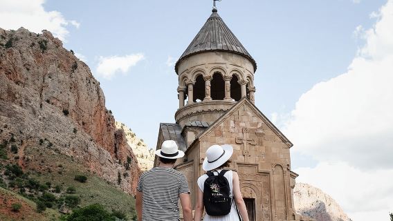 Private tour: Khor Virap, Noravank monasteries,Winery, Birds Cave