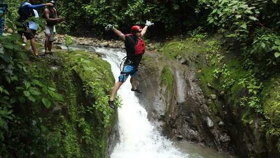 Extreme Combo, Gravity Falls Jumping and Rafting Class 2-3