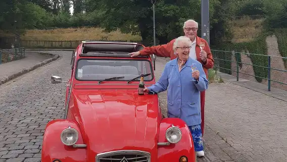 Private Lille Tour by Classic Convertible 2CV with Champagne
