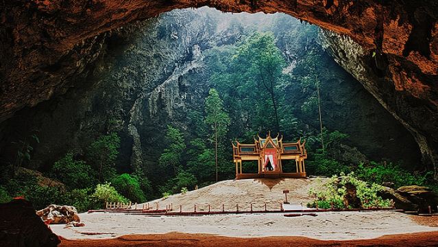 อุทยานแห่งชาติเขาสามร้อยยอด & ถ้ำพระยานคร กรุ๊ปทัวร์