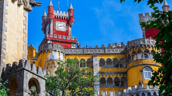 De Lisbonne : petit groupe Sintra, palais de Pena, Cascais et Belém