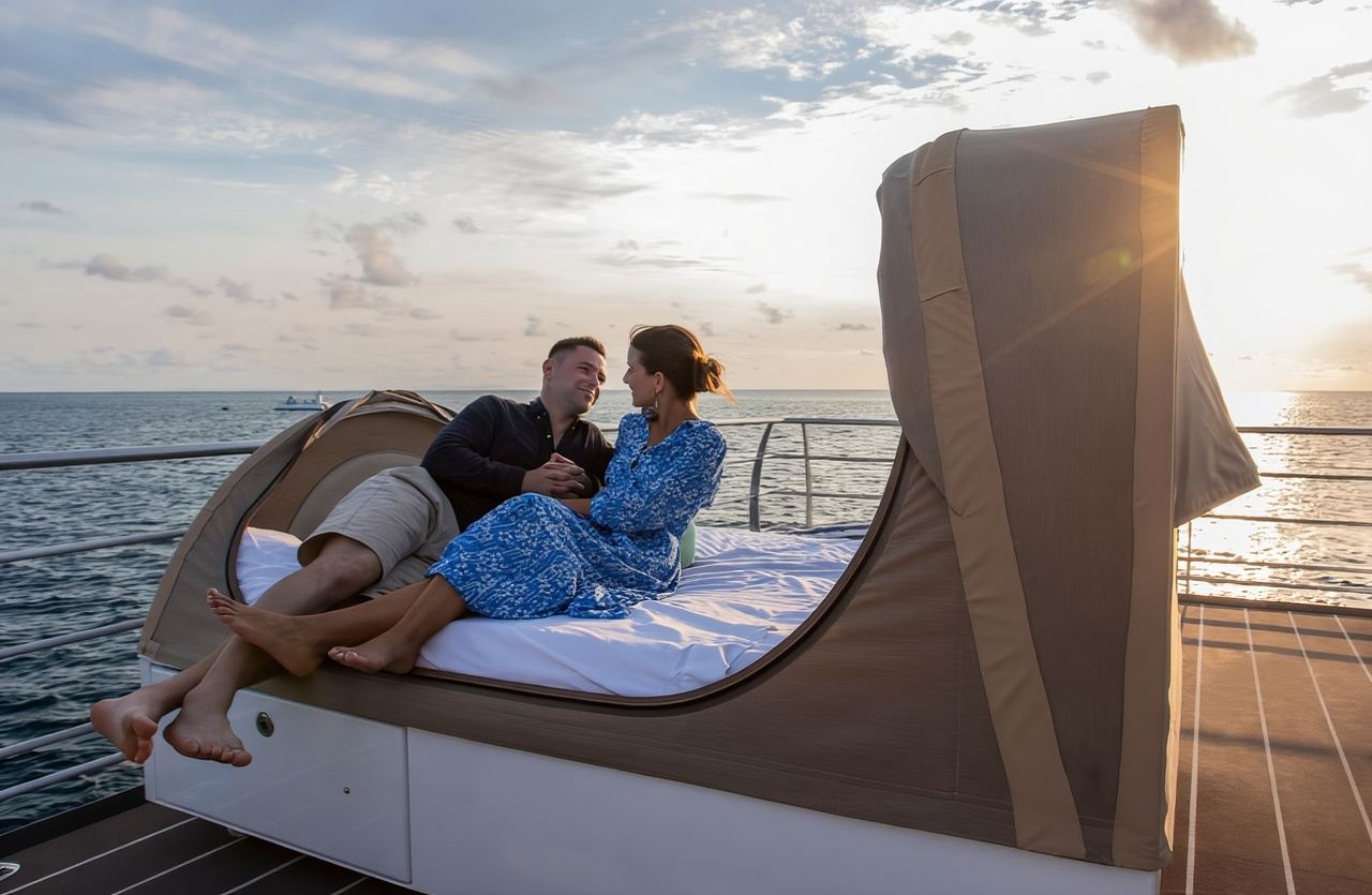 Cairns Great Barrier Reef · Übernachtungscamping[Reefsleep-Erlebnis ab Airlie Beach/Hamilton Island]