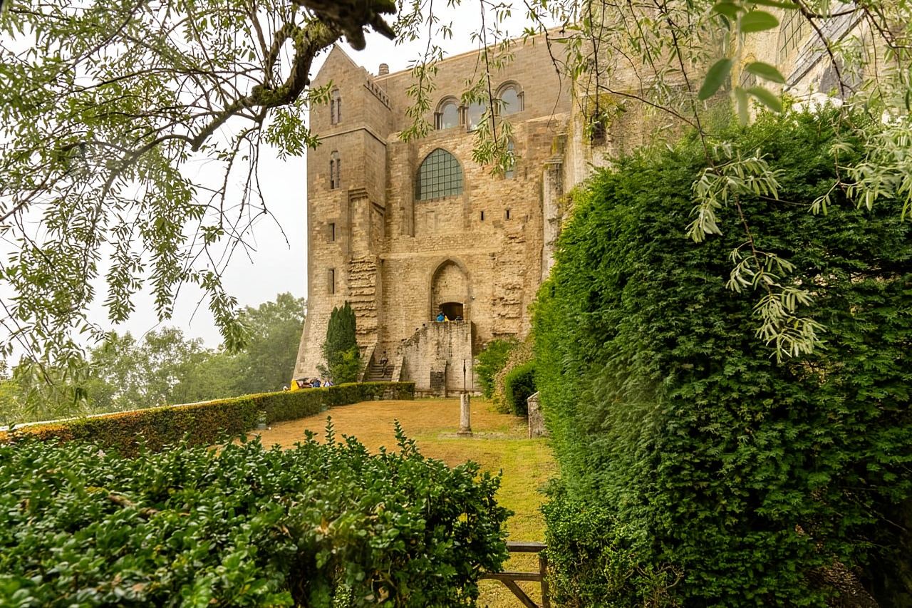 จากปารีส: ทริปวันเดียวที่ Mont Saint Michel พร้อมไกด์