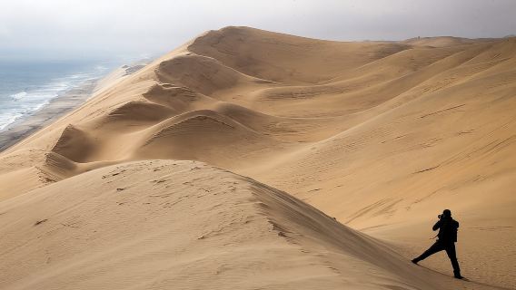 Walvis Bay: Recorrido fotográfico al atardecer en el puerto de Sandwich
