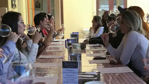 From: Sydney - Hunter Valley Wine Tasting Guided Day Tour