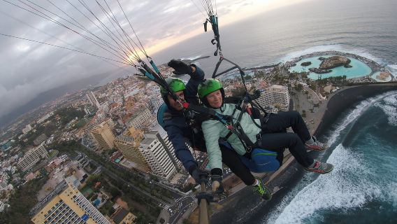 Santa Cruz de Tenerife: Experiencia de vuelo de alto rendimiento