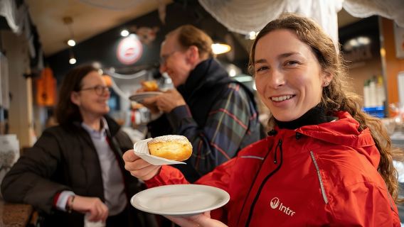 เวียนนาสำหรับคนรักอาหาร: ร้านกาแฟ ตลาด และอาหารออสเตรีย