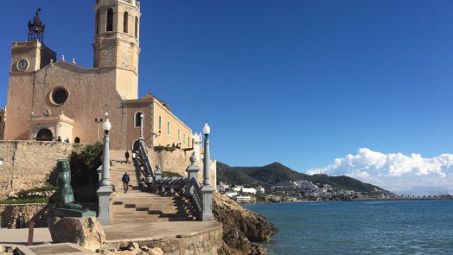 Parròquia de Sant Bartomeu i Santa Tecla + Strand + Kathedrale von Tarragona + Römische Stadtmauer + Amphitheater von Tarragona