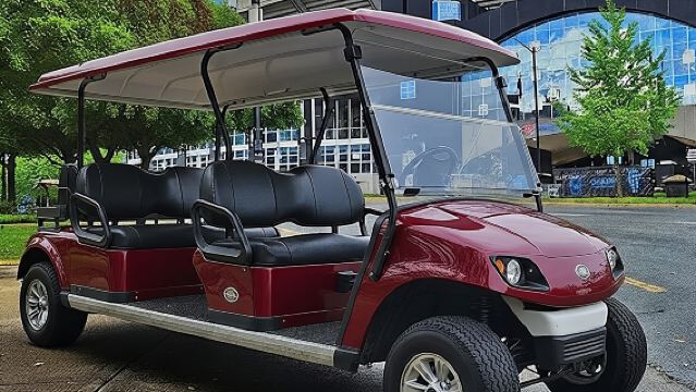 シャーロット：カートでのガイド付き市内観光ツアー