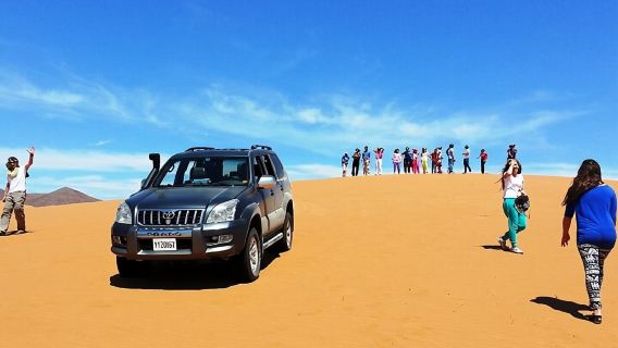 4×4 Jeep Desert Safari Tour with Lunch and Camel Ride