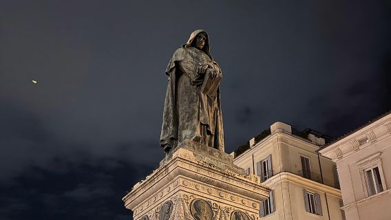 Ghost & Legends in Night Rome Walking Tour