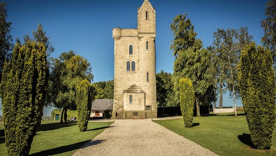 Day trip to Somme Battlefields, Australian memorial and Amiens cathedral from Paris