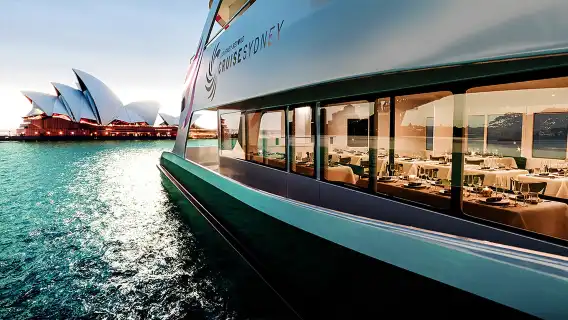 Sydney Darling Harbour 3-Hour Luxury Cruise Dinner Day Tour & Night Tour Journey Beyond Cruises [Gourmet Western Cuisine/Desserts/Drinks + Opera House/Harbour Bridge]