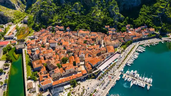 Kotor Bay Discovery and Sightseeing on Speedboat