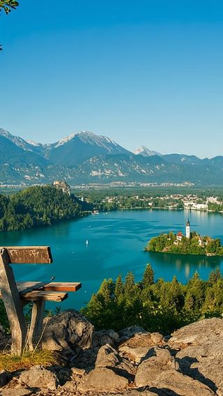 Slovenia in One Day Tour - Postojna Cave, Predjama Castle and Lake Bled