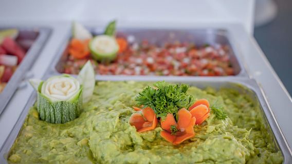 Cabo San Lucas: Dinner-Kreuzfahrt bei Sonnenuntergang
