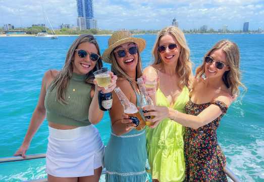 Surfers Paradise 2-Hour Gold Coast Sightseeing Cruise: What to Expect Before You Book Surfers Paradise 2-Hour Gold Coast Sightseeing Cruise: What to Expect Before You Book