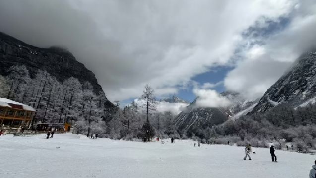 成都出發-畢棚溝景區（豪華空調大巴）單程接駁車