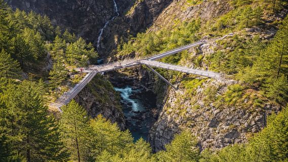 Eidfjord: VØRINGSFOSSEN Waterfall & Sky Bridge Walk