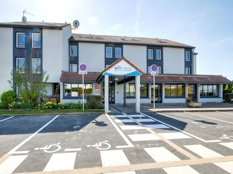 Brit Hotel Reims la Neuvillette