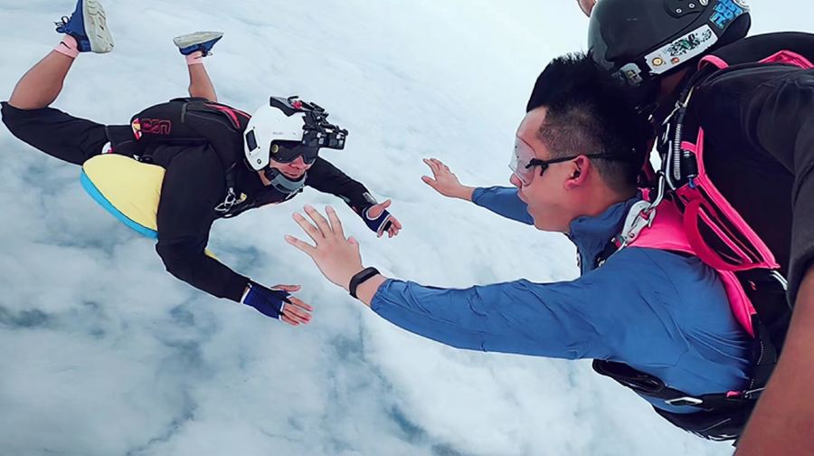 惠州旅拍【廣東惠州4千米高空跳傘+USPA職業教練+高清運動相機跟拍旅遊】