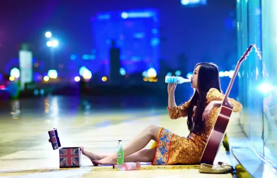 波蘭華沙Trip Moments【約拍跟拍婚拍街拍抓拍航拍攝影攝像/多語言翻譯/動作指導】