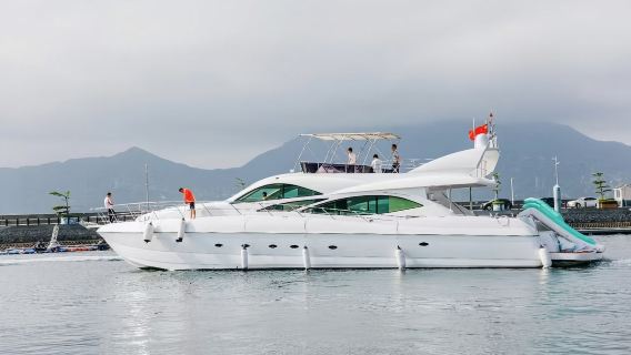 【深圳遊艇出海】深圳七星灣遊艇會豪華新遊艇超大空間80英尺粵海港號包船出海+帶飛橋+KTV+海釣+遊艇自駕體