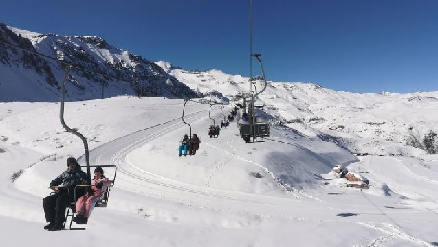 Small-Group Tour: Valle Nevado and Farellones from Santiago