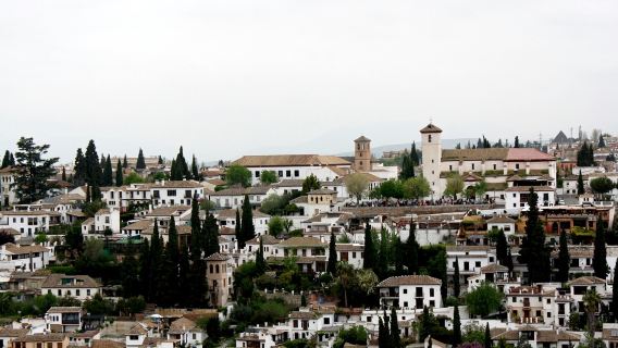 Tour Albayzin and Sacromonte with flamenco show