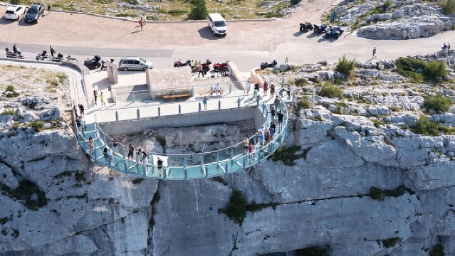 Makarska: Skywalk Tour with a Tuk Tuk - Skip the line ticket