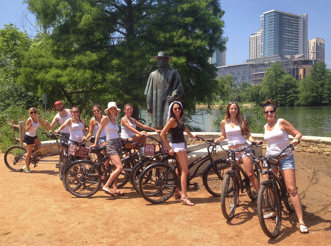 Austin: 1.5-Hour Lady Bird Lake Bike Tour