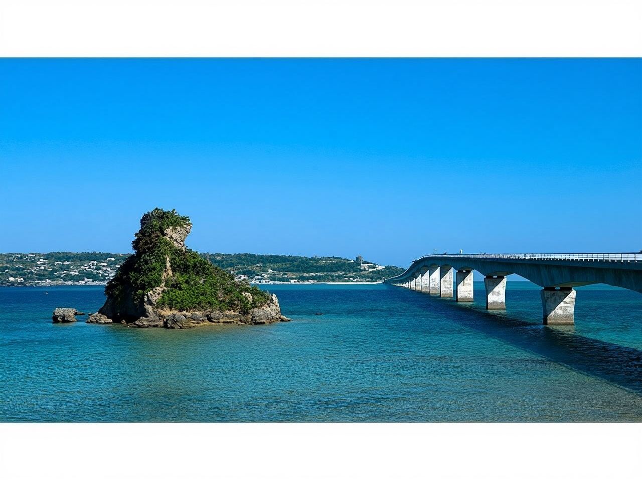 Okinawa: Bus Tour to Yanbaru National Park and Kouri Island