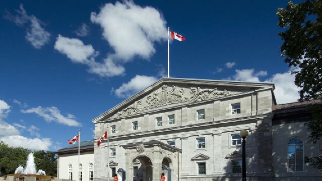 Canada Ottawa Governor General's Residence + ByWard Market + Rideau Canal