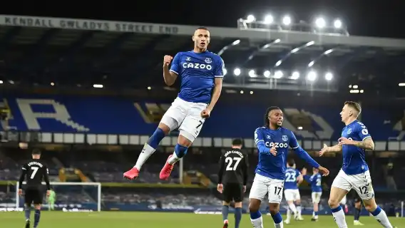 กูดิสันพาร์ก-พรีเมียร์ลีก-สนามเหย้าของเอฟเวอร์ตัน]พรีเมียร์ลีกยูฟ่าแชมเปียนส์ลีก กลุ่มไม่จำกัดคน [สัมผัสเสน่ห์ฟุตบอลพรีเมียร์ลีกอย่างเต็มอิ่ม/ไม่ต้องรับตั๋ว]