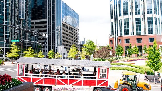 Обзорная тракторная экскурсия по Нэшвиллу с комментариями