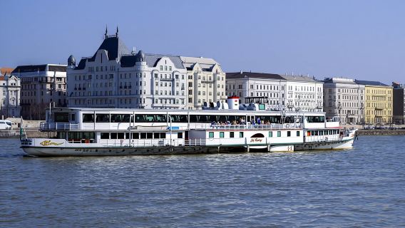 Budapest Danube river cruise