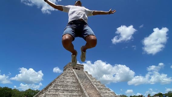 groepsreizen naar Chichen Itza met vroege toegang + Cenote + Ekbalam