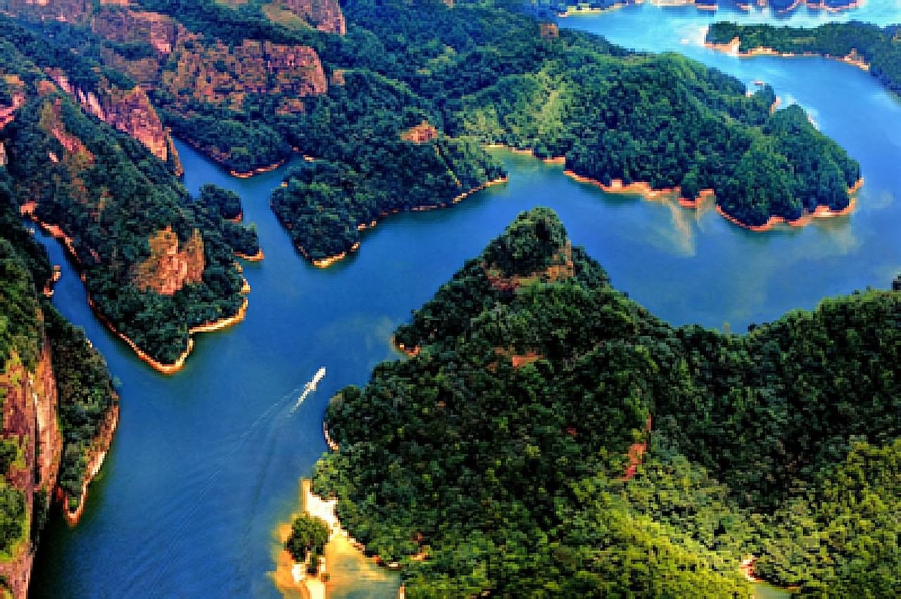 泰寧一日遊 大金湖+甘露巖寺+九龍潭（包括竹筏漂流）每日發團